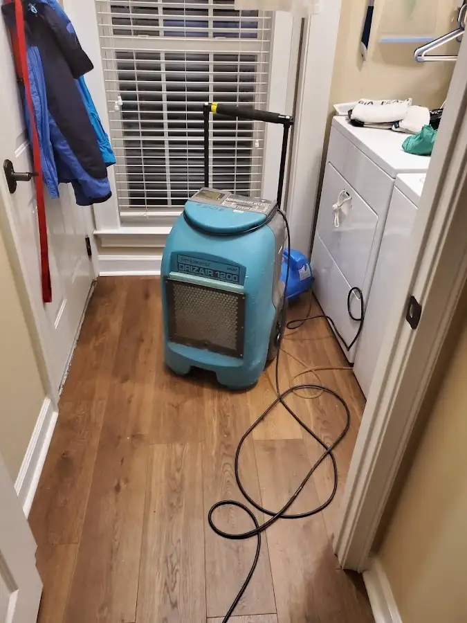 Commercial dehumidifier deployed for Crawl Space Restoration in Keyes